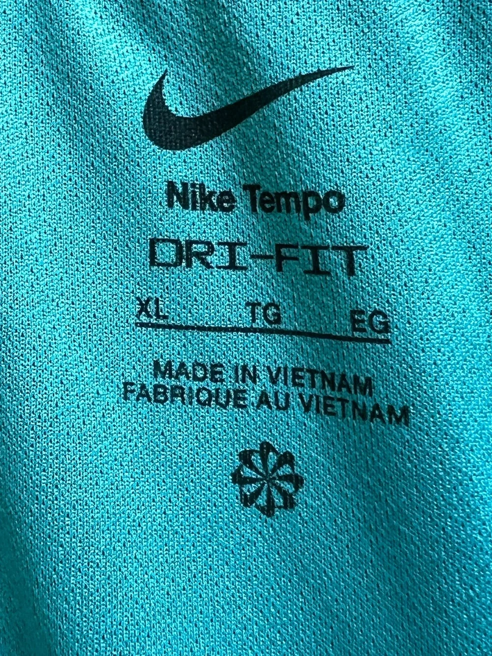 Nike tempo running
